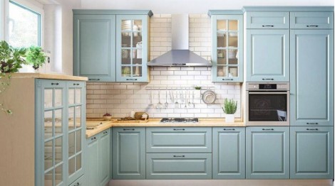 Відчуйте виразність кольору з фарбованими фасадами від Elegante