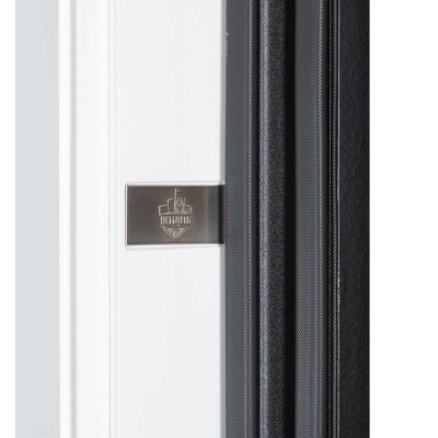 Входные двери БУЛАТ Цитадель В-83 (квадро) Kale модель 594/605 дзеркало Оксид черный весь декор/Белая шагрень