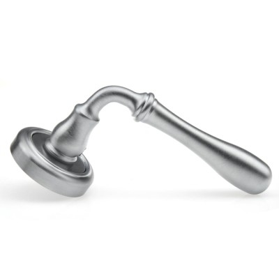 Ручка дверная на круглой розетке Frosio Bortolo коллекция Fadex (Фадекс) Beta 294V C02-хром матовый