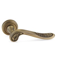 Дверна ручка Fadex (Фадекс) Daisy 202V B02 - бронза матова