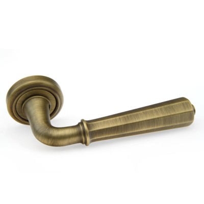 Ручка дверна на круглій розетці Frosio Bortolo колекція Fadex (Фадекс) Denver 424V B02 - бронза матова