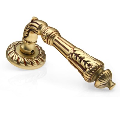 Ручка дверна на круглій розетці Frosio Bortolo колекція Fadex (Фадекс) Samantha 116C O17 - золото французьке