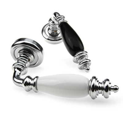 Ручка дверна на круглій розетці Frosio Bortolo колекція Fadex (Фадекс) Siena Ceramic 473V C01-хром полірований/біла кераміка