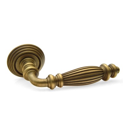 Ручка дверна на круглій розетці Frosio Bortolo колекція Fadex (Фадекс) Siena Groove 404P B02 - бронза матова