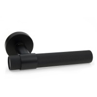 Дверная ручка Forme (Форма) Alya 334A N52 – черный матовый