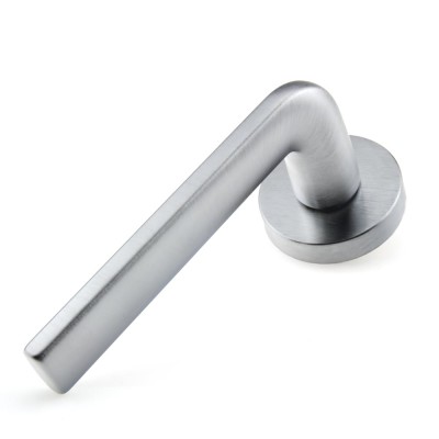 Ручка дверна на круглій розетці Frosio Bortolo колекція Forme (Форма) Milly 133A C02 - хром матовий