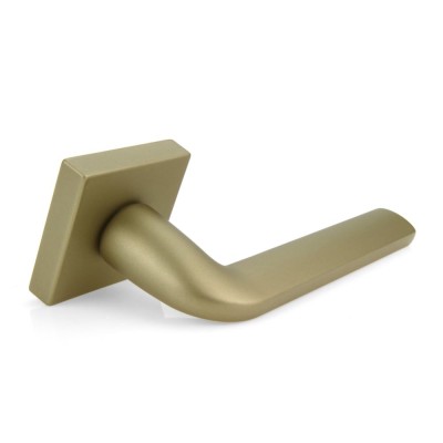 Ручка дверна на квадратній розетці Frosio Bortolo колекція Forme (Форма) Milly 133Q S02 - латунь перламутрова