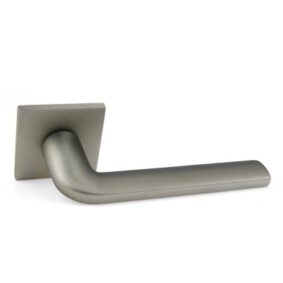 Дверная ручка на квадратной розетке 5мм Frosio Bortolo коллекция Forme (Форма) Milly 133Q/Slim N16 - никель перламутровый