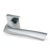 Дверна ручка Forme (Форма) Minerva 278Q C02 - хром матовий