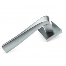 Дверна ручка Forme (Форма) Minerva 278Q C02 - хром матовий