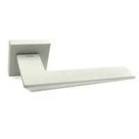 Дверная ручка Forme (Форма) Naxos 215Q B31 – белый матовый