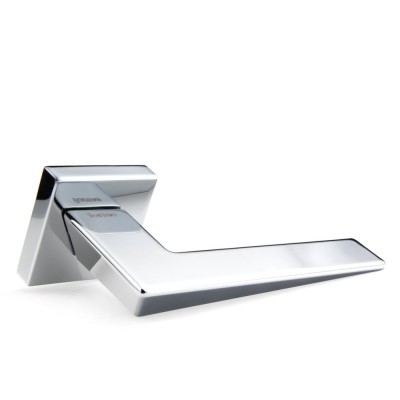 Дверная ручка на квадратной розетке Frosio Bortolo коллекция Forme (Форма) Naxos 215Q C01 - хром полированный