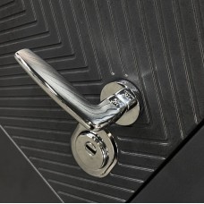 Двері вхідні МІНІСТЕРСТВО ДВЕРЕЙ ПК-560 Оксид чорний/світлий