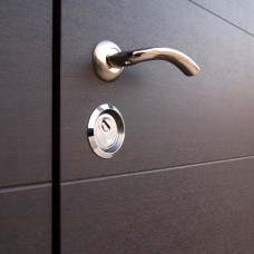 Двери входные Redfort • Стандарт плюс • Элегант (венге темный горизонт / белое дерево)