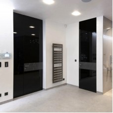 Двері прихованого монтажу Secret Doors зі склом фарбованим