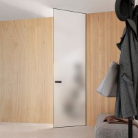 Двери скрытого монтажа Secret Doors с зеркалом cатин