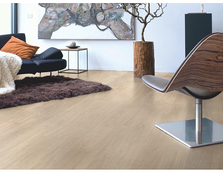 Фото Ламинат QUICK STEP EL1304 Дуб Light grey varnished planks 2