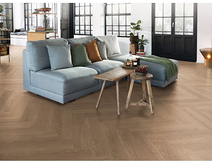 Фото Ламинат Egger Herringbone 32/8 EL2134 Дуб Барония коричневый 2
