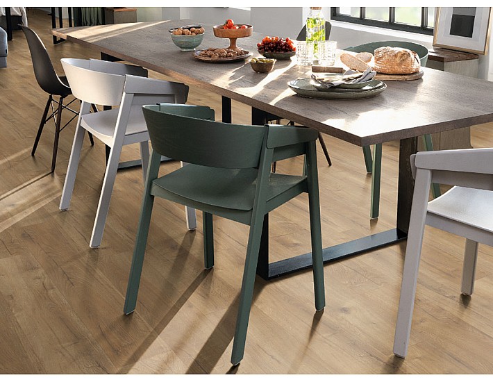 Фото Ламинат Egger Classic 33/8 EL2155 Дуб Лойа медовый 2