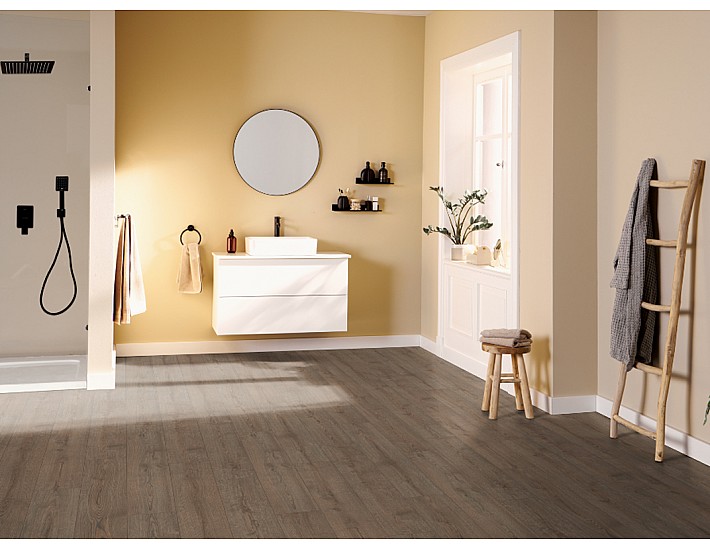 Фото Ламинат Egger Classic Aqua Plus 33/8 EL2192 Дуб Турин темный 2 Фото Ламинат Egger Classic Aqua Plus 33/8 EL2192 Дуб Турин темный 2