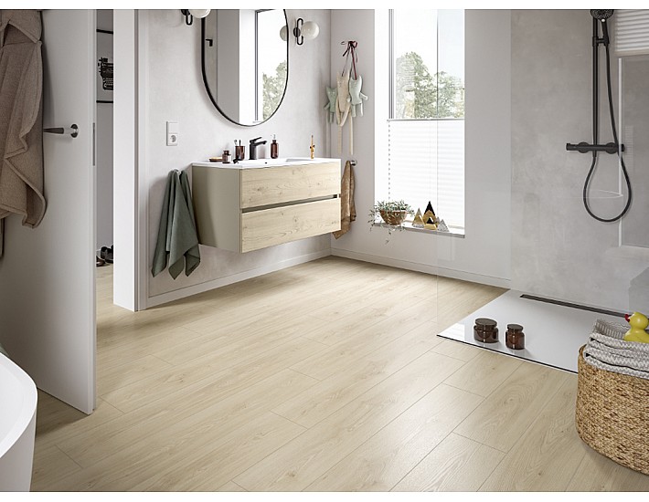 Фото Ламинат Egger Classic Aqua Plus 33/8 EL2240 Ясень Авио светлый 2