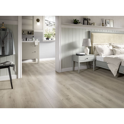 Ламинат Egger Classic Aqua 32/8 Дуб Пино светло-серый